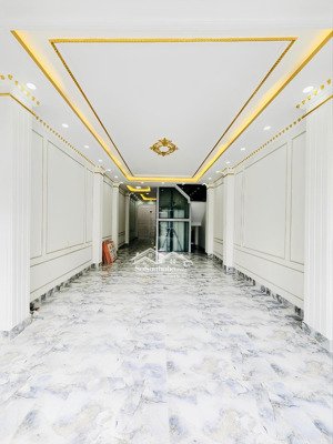 mặt tiền ngay aeon tênlửa - dt: ngang 5x19 (95m2) - nhà 4 tầng thang máy - ngay cạnh công viên