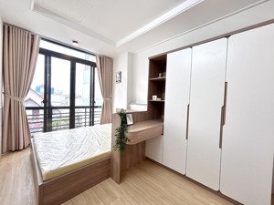 căn hộ ban công full nt-nhà mới-ngay trung tâm phú nhuận-quận 1-q3-bình thạnh-chợ bà chiểu-sân bay