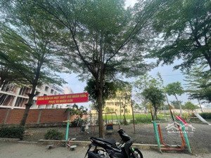 chchỉ nhỉnh 4tỷ; chỉ hơn 60tr/m2 khu phân lô thống nhất, gò vấp, đất trống, tiện xây mới, ô tô cửa.