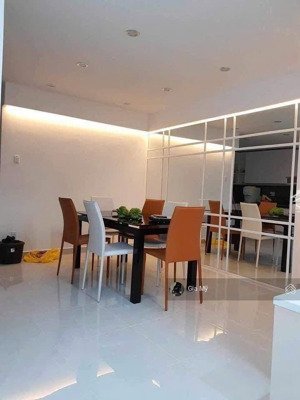 chủ kẹt tiền bán gấp cc new saigon - hagl 3, nhà bè, 98m2, 2pn, 2wc, giá 1 tỷ 840( nữ bớt 50 triệu)