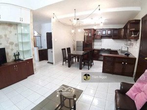 chủ nhà cần bán gấp cc vạn đô quận 4 70m2 2pn 2wc giá 1,73 tỷ