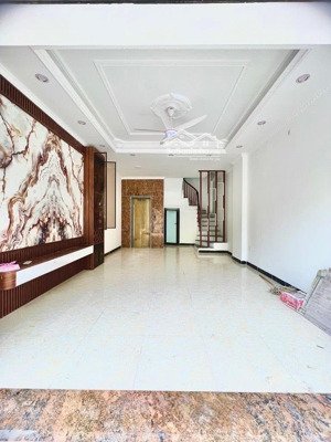 bán nhà vĩnh quỳnh- thanh trì 45m-mt4,8- 6 tầng thang máy ô tô vào nhà kinh doanh giá 8,8 tỷ
