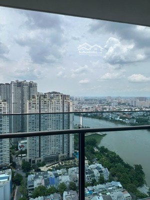 độc quyền căn hộ 3pn view sông đẹp tầng cao view lm81 . giá tốt nhất bán nhanh trước tết 01/2026 !