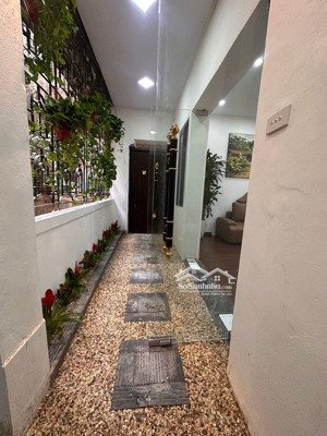 bán gấp cc 3pn, 2wc, 80m2 tại vọng hà, hoàn kiếm, 2,68 tỷ