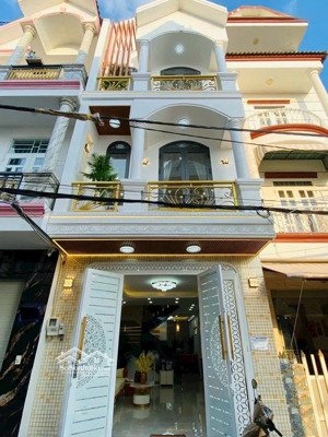 nhà phố đường xe hơi dương cát lợi- thị trấn nhà bè - 4m x 15m giá 6,9 tỷ