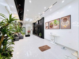 phân lô ô tô tránh thang máy sân chơi rộng 19 tỷ / 50m