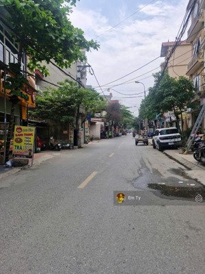 bán nhà kiến hưng_lô góc 3 mặt thoáng_vài bước ra ô tô_3 tầng dân xây chắc chắn_62 m2_8 tỷ 9