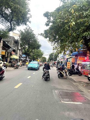 ngộp bank bán gấp nhà 3 tầng gò dưa tam bình thủ đức, 159m² ngang 6.35m, hẻm xe hơi, giá 10.8 tỷ