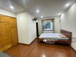 giá 11 tỷ - villa mini kiên cố, mới đẹp khu sơn thuỷ - mt đường đặng xuân thiều - dt đất: 126m2.