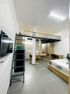 cho thuê căn hộ gác duplex máy giặt riêng thang máy tôn thất thuyết quận 4 gần cầu kênh tẻ