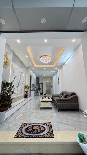 [hiếm] bán nhà trương định căn góc 2 thoáng, 20m ra mặt phố, 6tầng thang máy nhỉnh 13tỷ