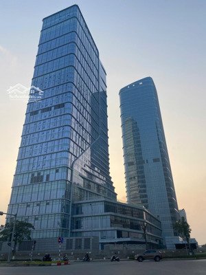 chính chủ cần bán suất ngoại giao căn hộ tây hồ tây 3pn 122m2 giá rẻ hơn cđt 2tỷ. slot duy nhất