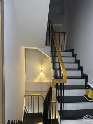 cho thuê nhà lam sơn 40m² 4 tầng - 18 triệu/tháng