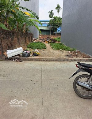 bán đất tổ 6 gia trung-quang minh- mê linh- ô tô 7 chỗ đỗ-gần trục kinh doanh- nội bài-nhô 3 tỷ