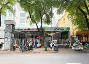 chính chủ gửi cho thuê nhà mặt tiền 80 võ văn tần, p.võ thị sáu, q3, 19x25m, trệt 4 lầu, 