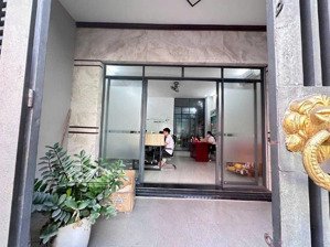 nhà 4 tầng đường lê thị riêng(khu dc phú nhuận)phường ta q12 dt 82m2(5x17) hẻm10m dòng tiền 16tr/th