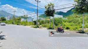 75m2 ngang 5m mặt tiền phong châu rộng 22m siêu hiếm tđc đất lành