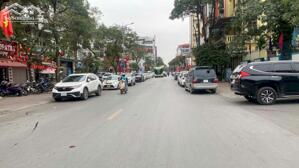 TUYỆT PHẨM PHÂN LÔ, LÔ GÓC MỚI KOONG NGUYỄN VĂN CỪ 50M, 8T, MT4.5M, THANG MÁY, Ô TÔ TRÁNH.