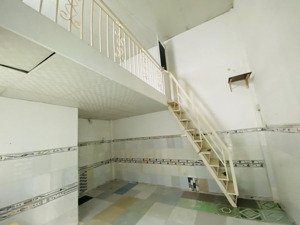 ngộp bank bán nhanh nhà trọ 12 phòng doanh thu 24 triệu/tháng - hxh chỉ 6.8 tỷ