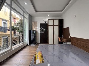 siêu phẩm căn hộ mini ban công, tách bếp bếp - phổ quang, phú nhuận gần q1, q3, tân bình, sân bay