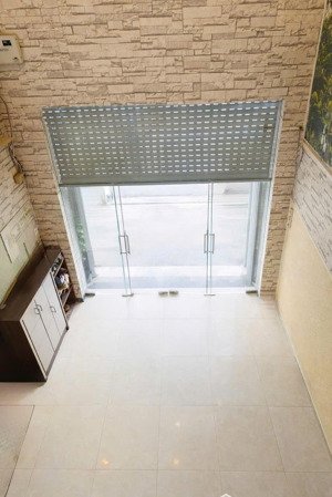 nhà bán khu trung tâm quận 11 - hxh lạc long quân 5 tầng, 80m