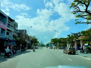 Mình cần bán lô đất mặt tiền đường 15m Trần Nhân Tông , Phường An Hải , TP. Đà Nẵng ⭐⭐⭐⭐⭐