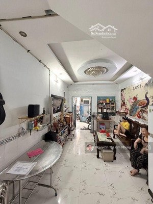 bán nhà riêng gần chợ phạm văn hai ,tân bình - 4 tầng chỉ 5ty2 sát hẻm xe hơi
