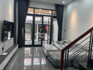 dưới đây là tổng hợp các căn nhà mới đón tết full nội thất, vào ở ngay khu vực hòa cường (và 1 că