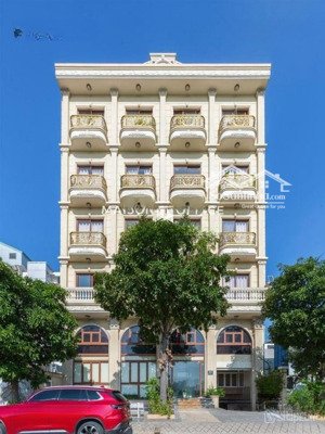 bán gấp tòa nhà mt nguyễn văn đậu , phú nhuận 286m2(12,6x21) hầm 9 tầng thuê 400 tr gía 115 tỷ tl