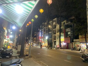 nhà 5 tầng thang máy dt 210m2 bề ngang 10m nguyễn chí thanh gần nhiều viện lớn, tài chính 36 tỷ