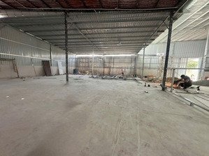 cho thuê kho xưởng giá rẻ quận 7 350m2 27tr