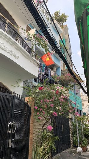 bán nhà 2 tầng dt 66m2 ngang hơn 5m 3pn - hẻm xe hơi - sẵn hđ thuê 162tr/năm - giá 8.5 tỷ