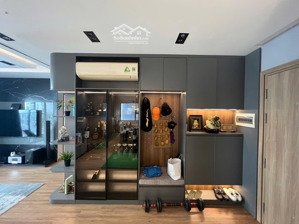 chính chủ cần bán căn hộ 03 ngủ - dt 108m2 - nội thất đẹp