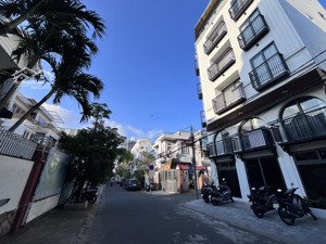 mặt tiền sát cầu rồng 270m2 ngang 8m giá 23,8 tỷ. vị trí kim cương