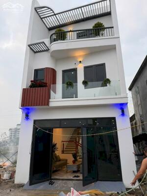 BÁN NHÀ MẶT TIỀN CHỢ RẠCH KIẾN – 1 TRỆT 2 LẦU | 5x16m | GIÁ 2,5 TỶ