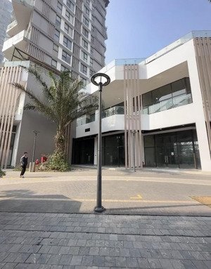 tầng 2 shophouse 3,5 tỷ (66m2) sol forest, view xuống hồ biệt thự đảo