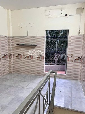 cho thuê nhà riêng biệt hiệp bình phước