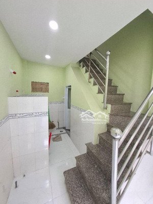 chỉ 1.7 tỷ dtsd 30m2 không quy hoạch, sổ hồng riêng quận 8, hẻm thông thoáng, nhà 2 tầng