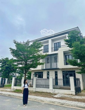 biệt thự song lập ven sông centa riverside 225m không gian sống đẳng cấp .giá gốc f0 18 tỷ