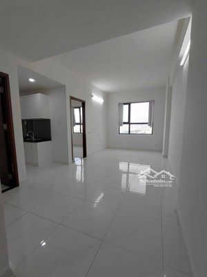 cho thuê green river quận 8 2 phòng ngủ 2wc giá 8 triệu nhà trống, cách quận 5, 10 khoảng 2km