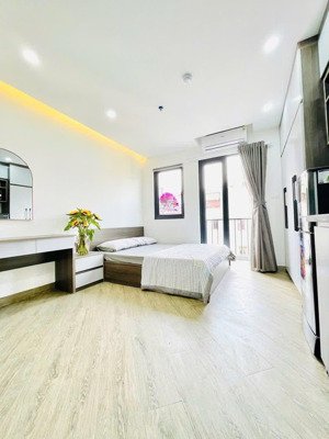 chính chủ cho thuê căn hộ ccmn ngõ 68 cầu giấy