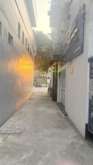 kèo thơm q12 - nhà đầu tư - sổ vuông - giá chỉ 2.6 tỷ!!!