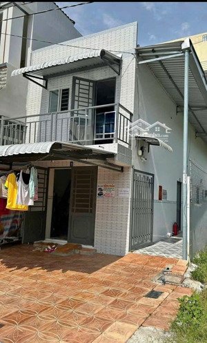 bán dãy trọ bình chánh 123m2 thổ cư thu nhập 12 triệu / tháng sổ hồng riêng