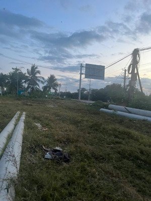 bán lô đất mặt tiề quốc lộ 28, phía trước điện lực hàm thuận bắc, ngay nút lên cao tốc vĩnh hảo