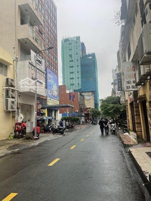 bán nhà phố đường cộng hòa kế bên ngay vincom và sân bay tân sơn nhất,giá chỉ 16,5 tỷ