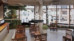 cho thuê nhà mặt phố trần xuân soạn, dt 40m2x4 tầng, mt góc 11m, giá 55tr, lh 