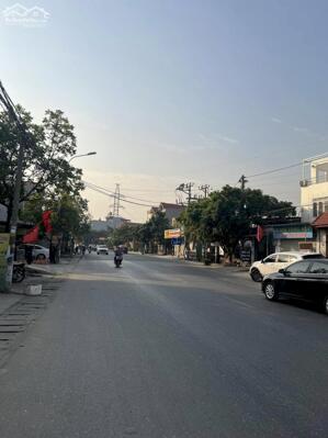 Sang tên lô đất mặt đường 351 ngay gần Quán Toan, kinh doanh thuận tiện