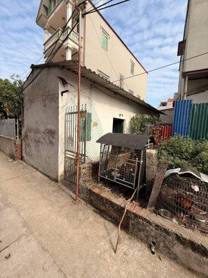 bán 70m thôn trung hậu đông xã tiền phong