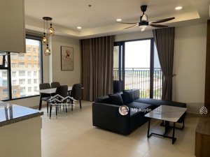 cho thuê căn góc 2pn-2wc tầng cao full nội thất-mới 100%