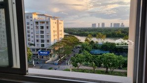 gấp. chủ giảm giá bán gấp căn hộ 3pn lầu cao, căn góc view sông chung cư green view giá còn 8,8 tỷ